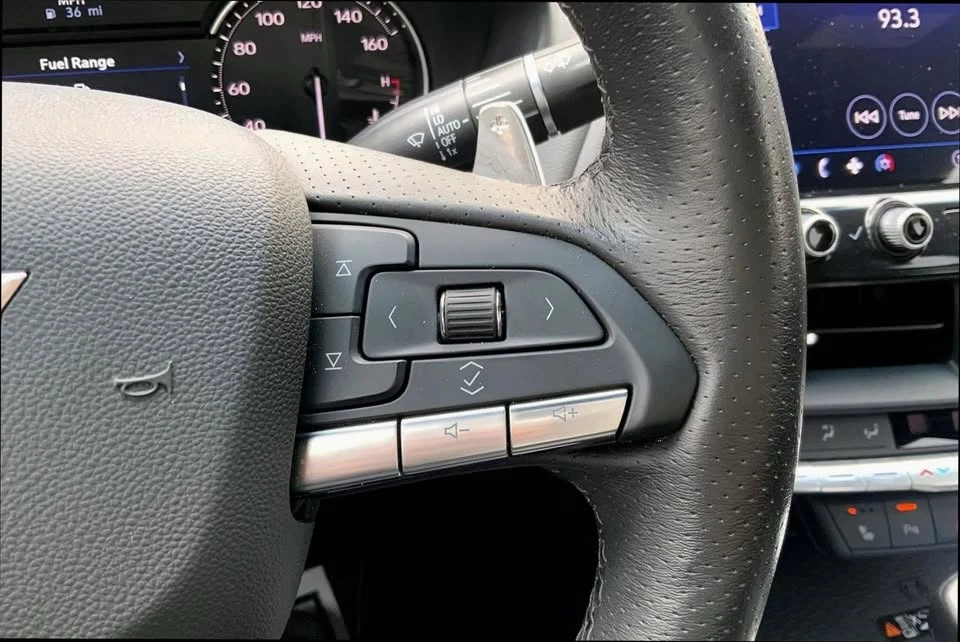 2023 Cadillac CT4 - Image 7 of 16