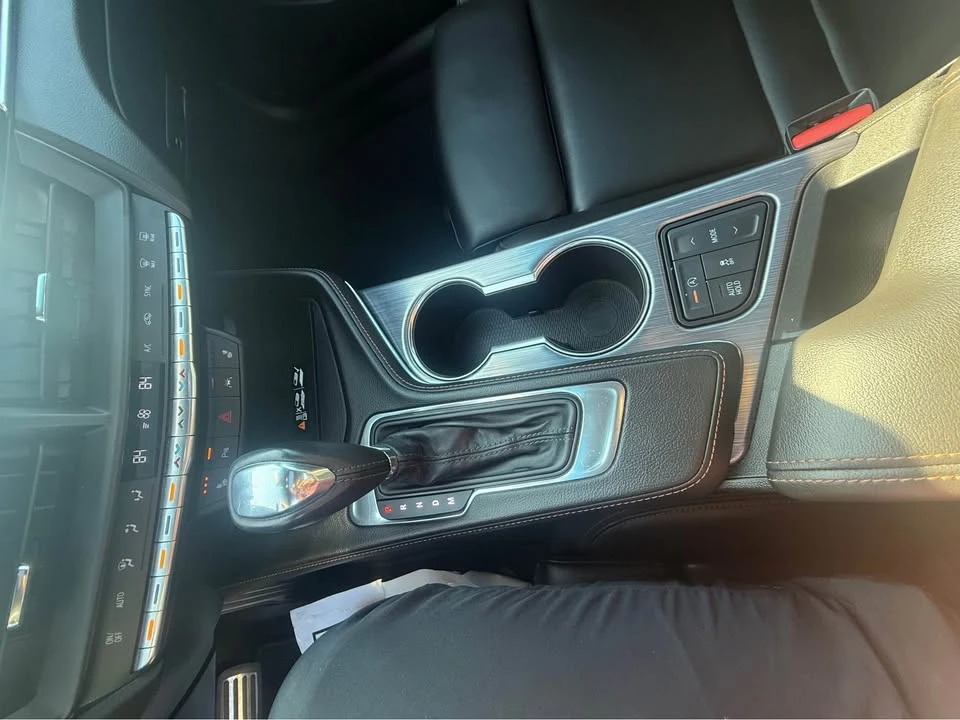 2023 Cadillac CT4 - Image 7 of 8
