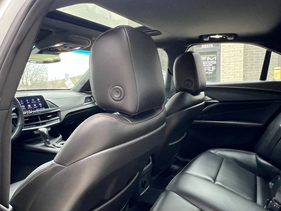 2023 Cadillac CT4 - Image 16 of 31