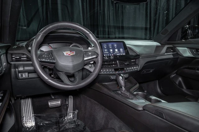 2023 Cadillac CT4 - Image 18 of 21