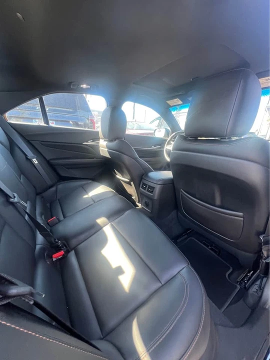 2023 Cadillac CT4 - Image 4 of 6