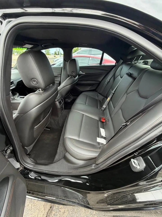 2023 Cadillac CT4 - Image 5 of 7