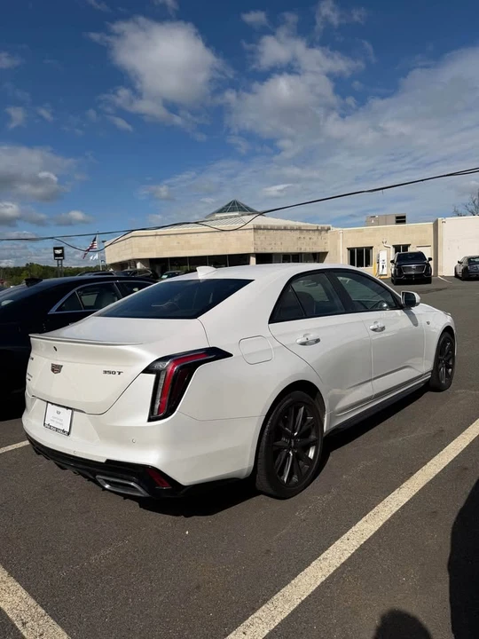 2023 Cadillac CT4 - Image 4 of 9
