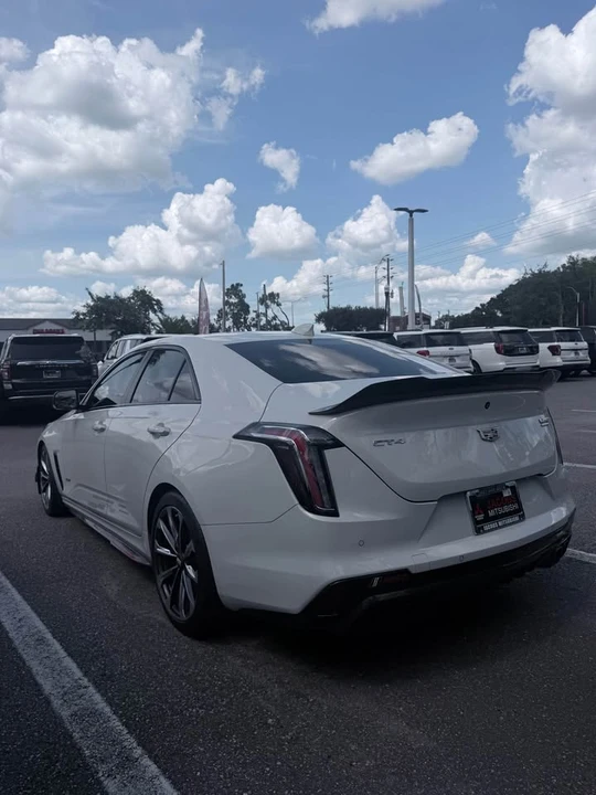 2023 Cadillac CT4-V - Image 4 of 8
