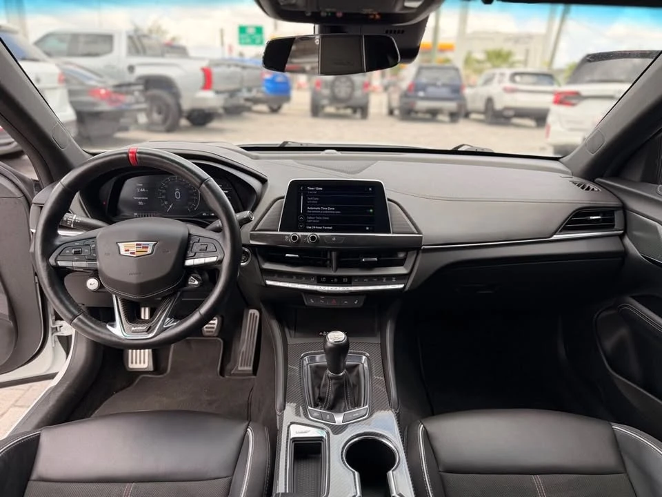 2023 Cadillac CT4-V - Image 11 of 20