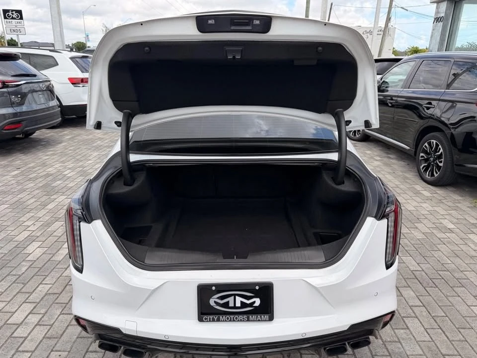 2023 Cadillac CT4-V - Image 7 of 20