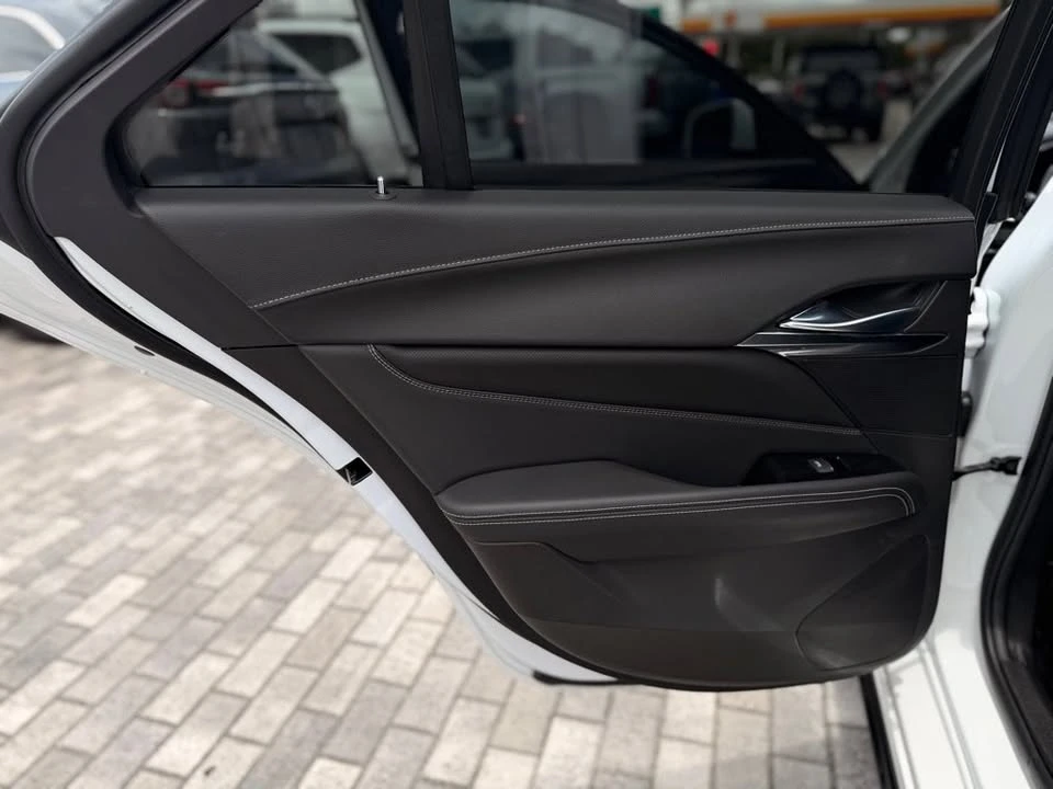 2023 Cadillac CT4-V - Image 18 of 20