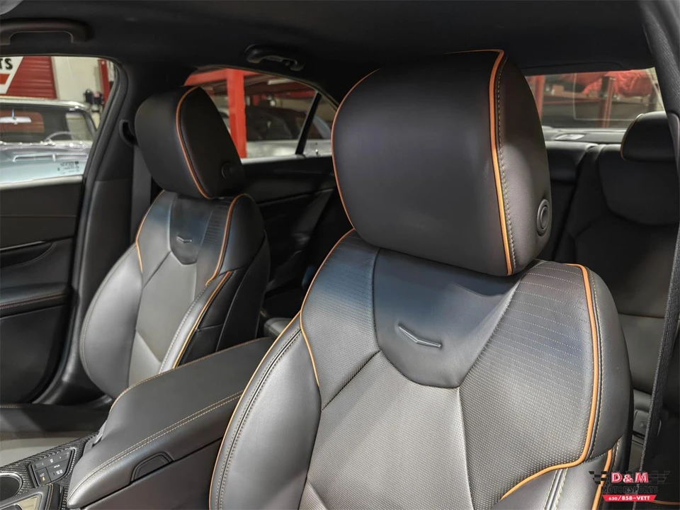 2023 Cadillac CT4-V - Image 30 of 31