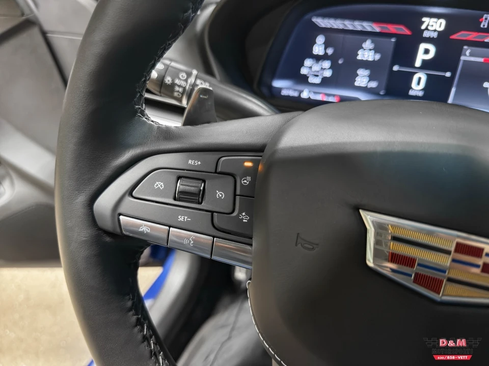 2023 Cadillac CT4-V - Image 17 of 21