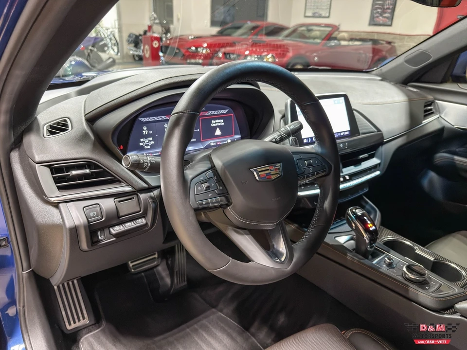 2023 Cadillac CT4-V - Image 11 of 21