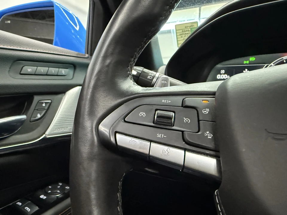 2023 Cadillac CT4-V - Image 19 of 21