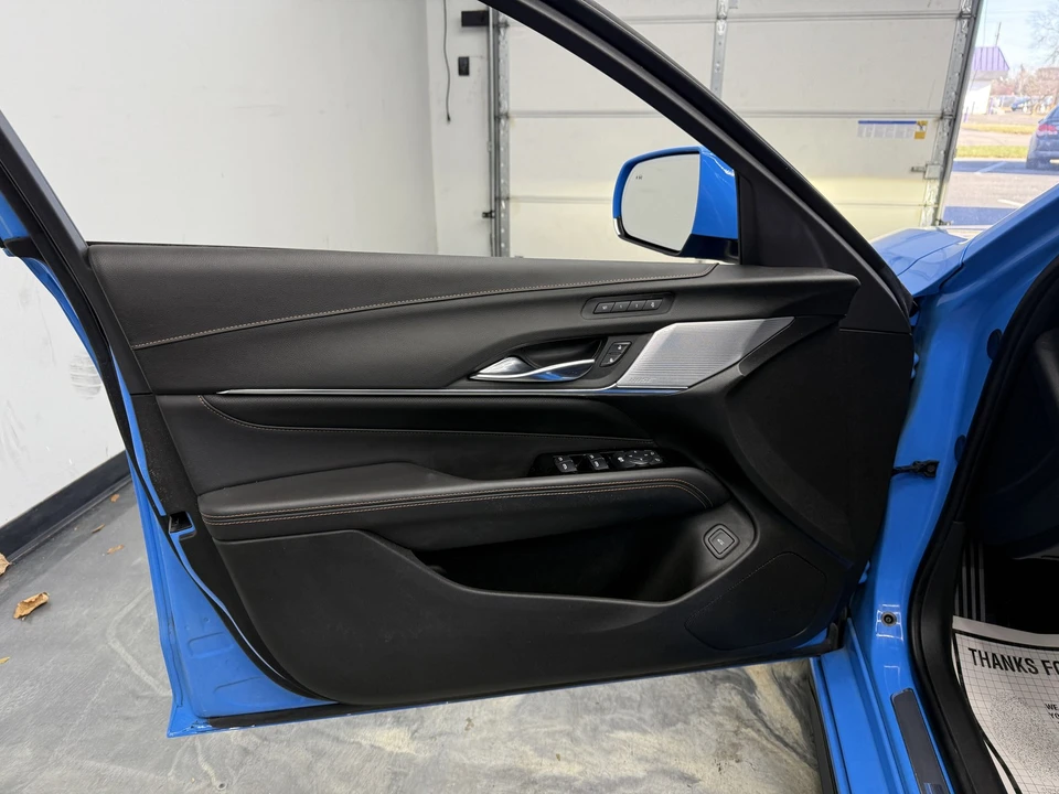 2023 Cadillac CT4-V - Image 12 of 21