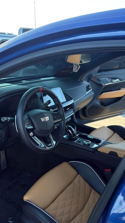 2023 Cadillac CT4-V Blackwing - Image 4 of 7