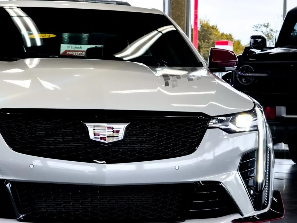 2023 Cadillac CT4-V Blackwing - Image 18 of 21