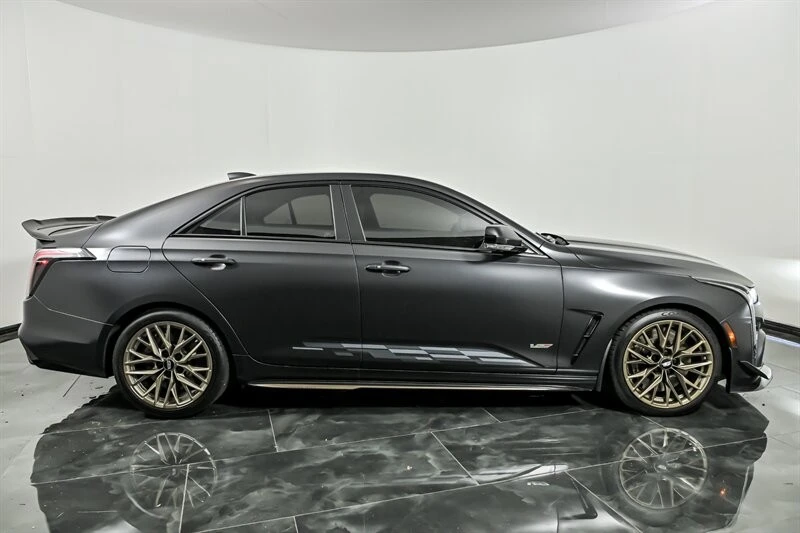 2023 Cadillac CT4-V Blackwing - Image 10 of 30