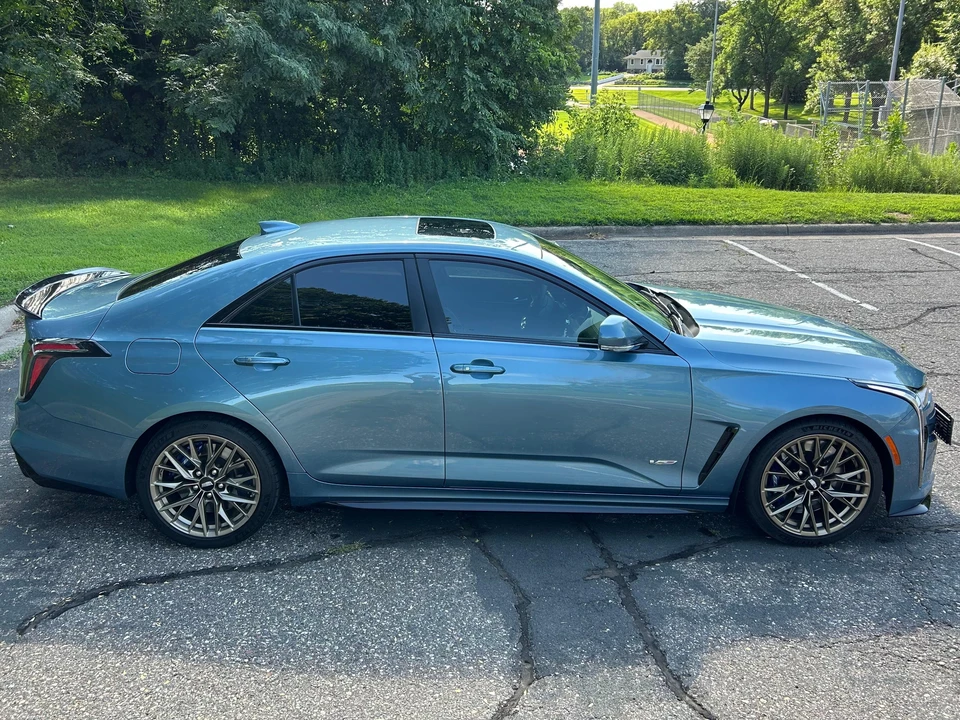 2023 Cadillac CT4-V Blackwing - Image 26 of 31