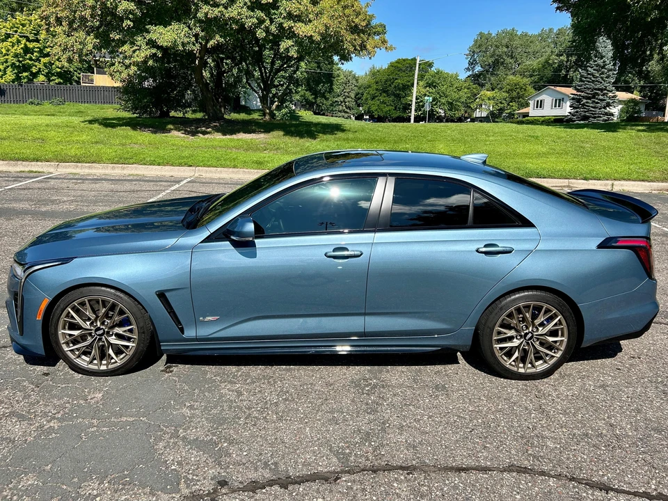 2023 Cadillac CT4-V Blackwing - Image 15 of 31