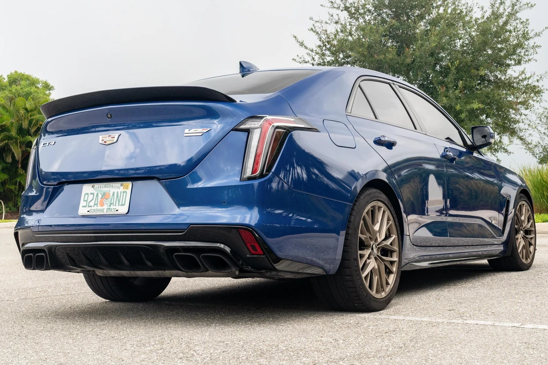 2023 Cadillac CT4-V Blackwing - Image 4 of 31