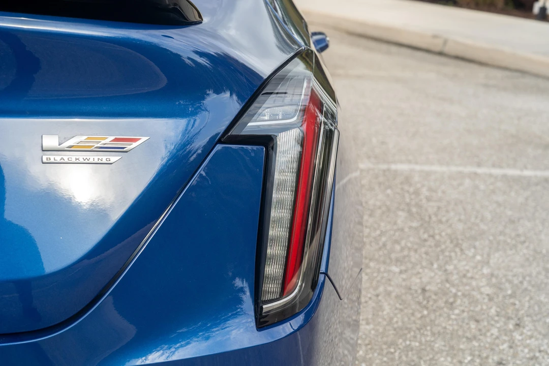 2023 Cadillac CT4-V Blackwing - Image 22 of 31