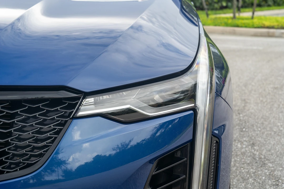 2023 Cadillac CT4-V Blackwing - Image 10 of 31
