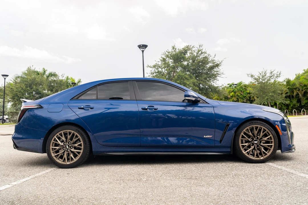 2023 Cadillac CT4-V Blackwing - Image 8 of 31