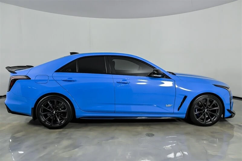 2023 Cadillac CT4-V Blackwing - Image 9 of 31