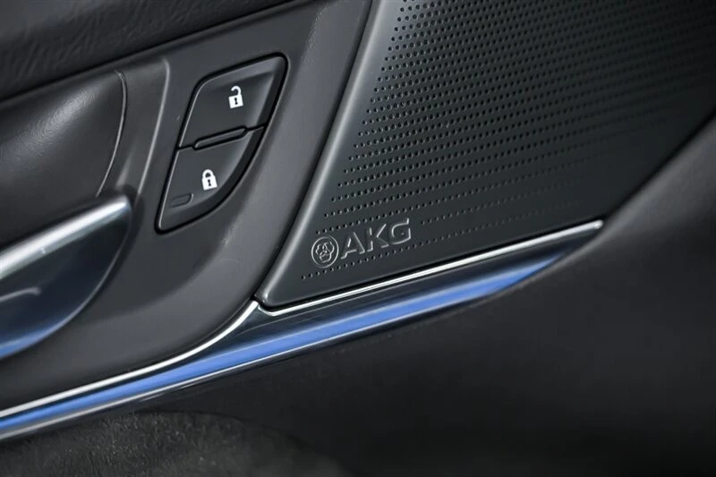 2023 Cadillac CT4-V Blackwing - Image 14 of 31