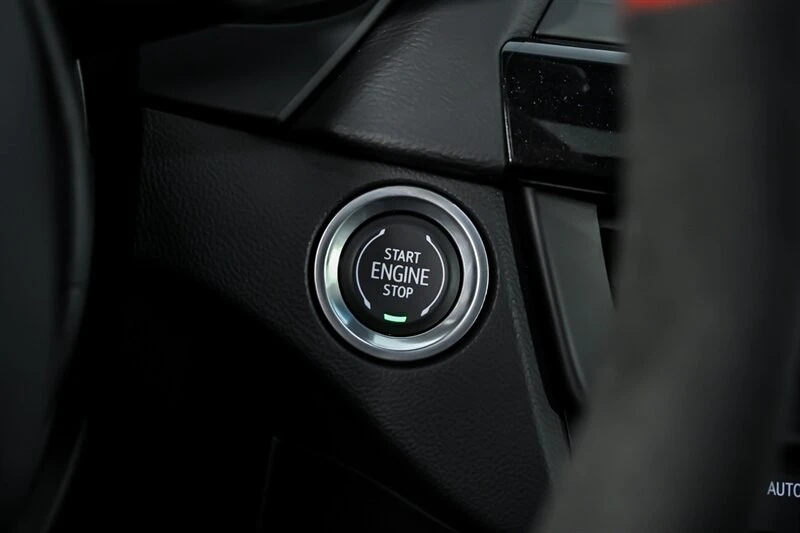 2023 Cadillac CT4-V Blackwing - Image 28 of 31