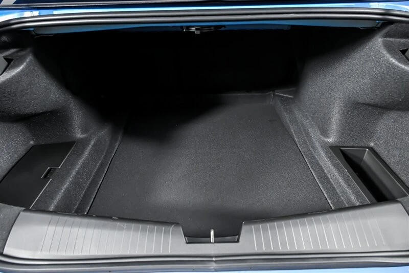 2023 Cadillac CT4-V Blackwing - Image 10 of 31