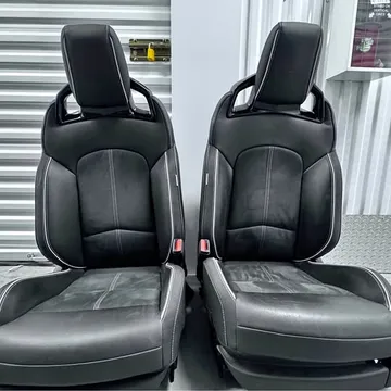2023 Cadillac CT4-V Blackwing Recaro Front Seats