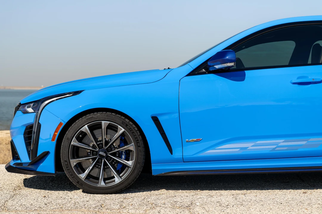 2023 Cadillac CT4-V Blackwing - Image 20 of 31