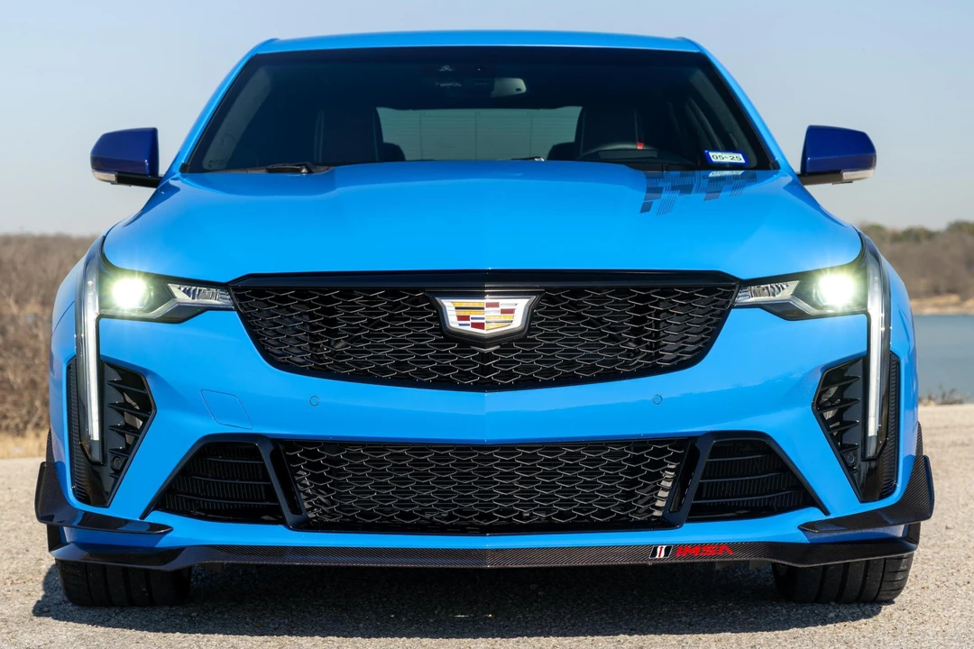 2023 Cadillac CT4-V Blackwing - Image 2 of 31