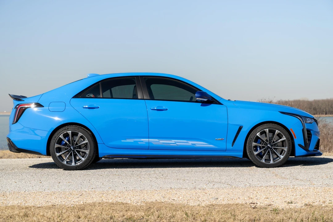 2023 Cadillac CT4-V Blackwing - Image 3 of 31