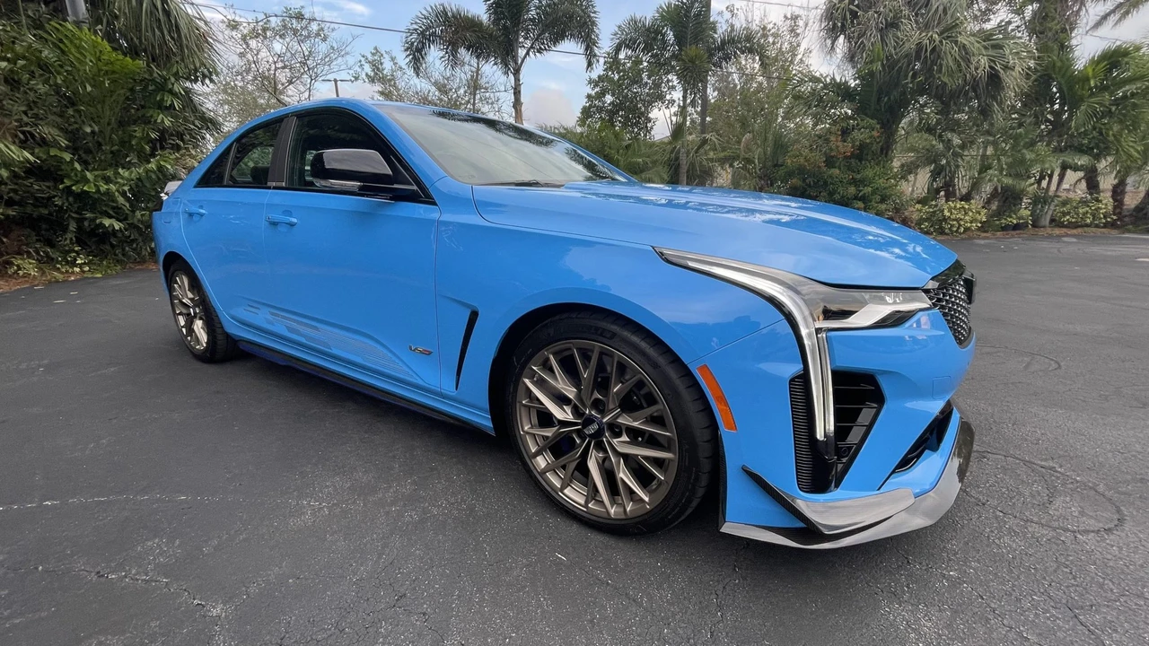 2023 Cadillac CT4-V Blackwing - Image 7 of 31