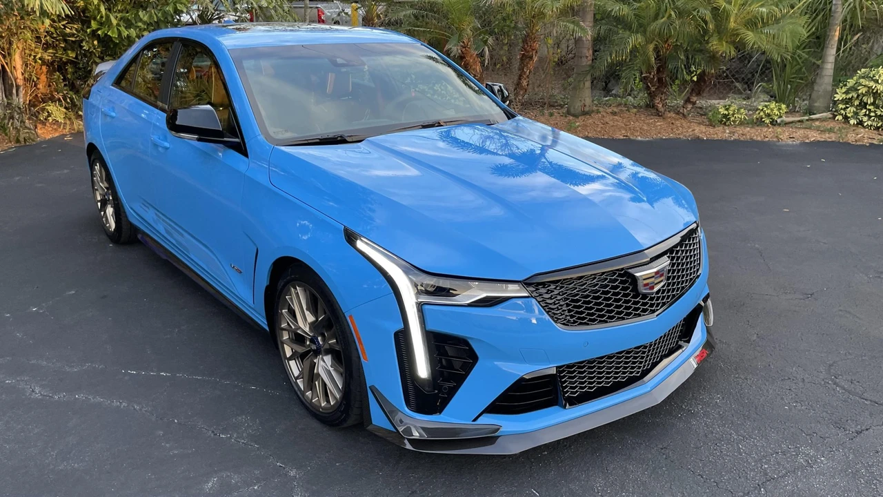 2023 Cadillac CT4-V Blackwing - Image 4 of 31