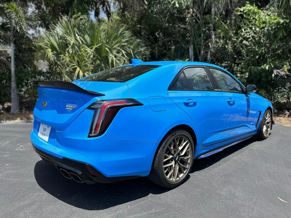 2023 Cadillac CT4-V Blackwing - Image 11 of 31