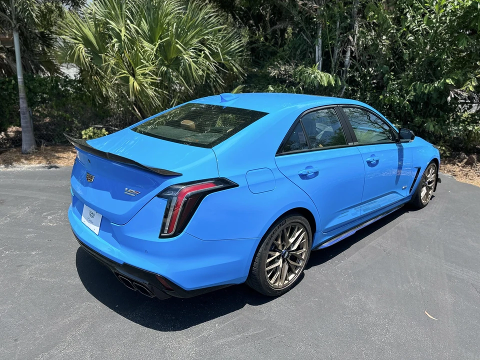 2023 Cadillac CT4-V Blackwing - Image 10 of 31