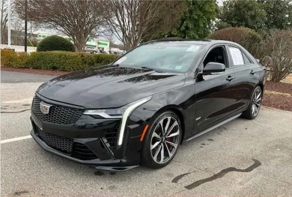 2023 Cadillac CT4-V - Image 2 of 9