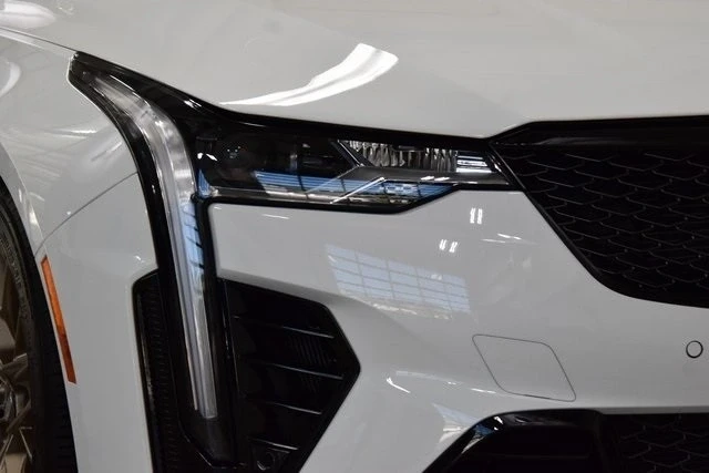 2023 Cadillac CT4-V - Image 12 of 12