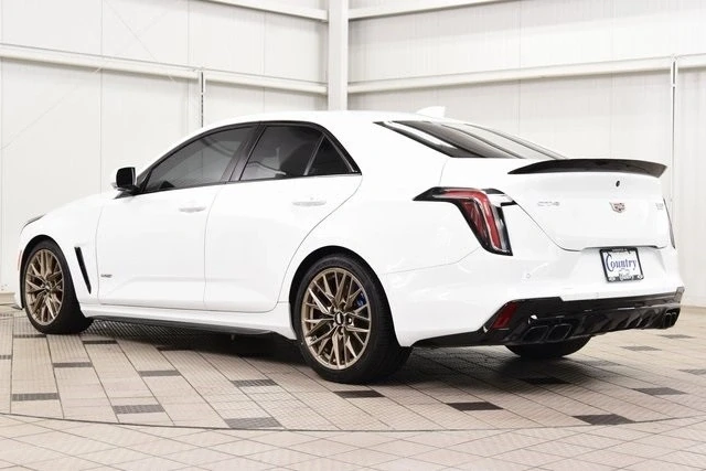 2023 Cadillac CT4-V - Image 6 of 12