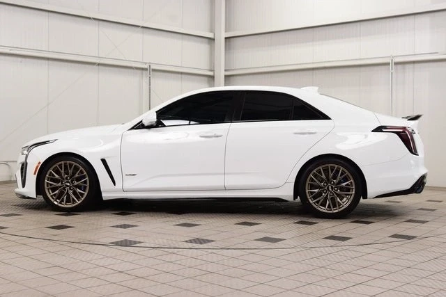 2023 Cadillac CT4-V - Image 4 of 12