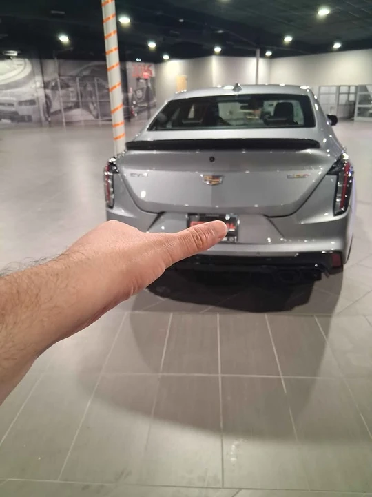 2023 Cadillac CT4 - Image 4 of 11