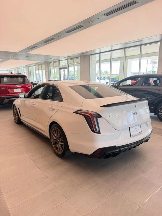 2023 Cadillac CT4-V Blackwing - Image 2 of 8
