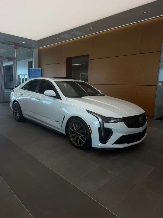 2023 Cadillac CT4-V Blackwing - Image 4 of 8
