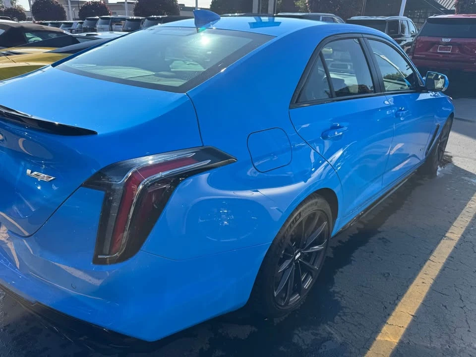 2023 Cadillac CT4-V Blackwing - Image 5 of 10