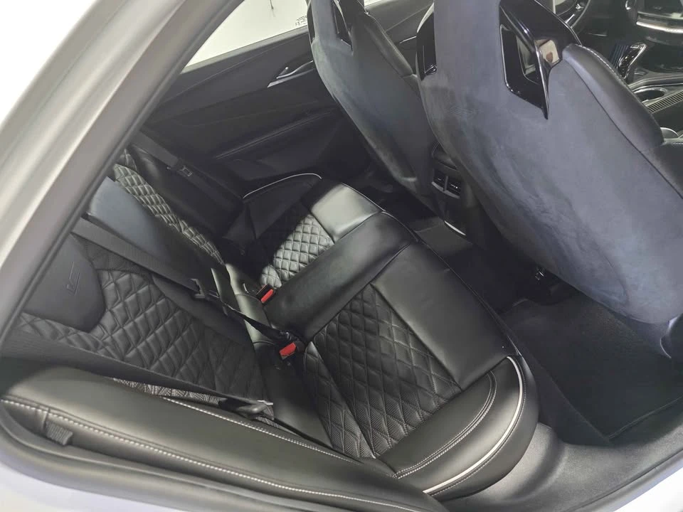 2023 Cadillac CT4-V Blackwing - Image 10 of 20