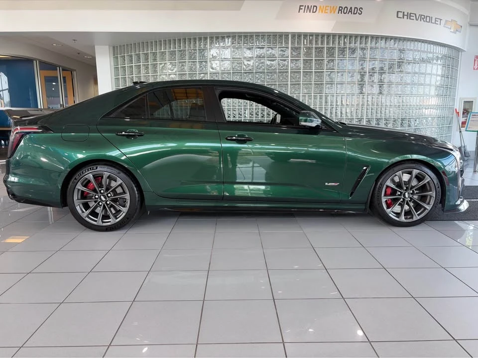2023 Cadillac CT4-V Blackwing - Image 4 of 15