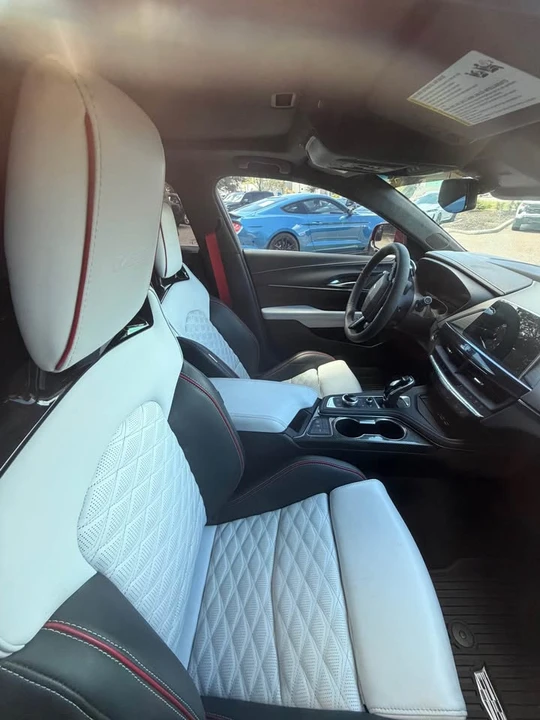 2023 Cadillac CT4-V Blackwing - Image 5 of 5