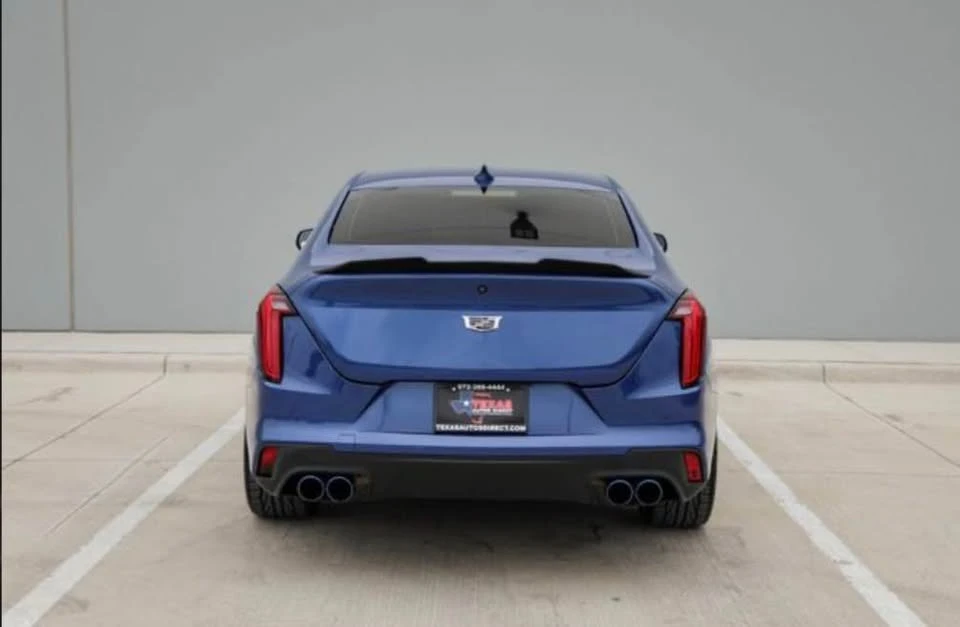 2023 Cadillac CT4-V - Image 12 of 13