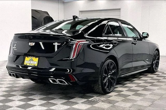 2023 Cadillac CT4-V - Image 12 of 19